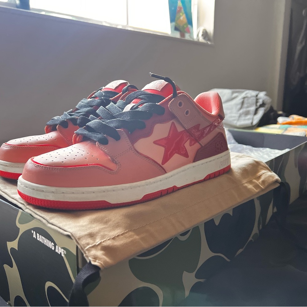 Bapestas sk8sta “Red gradation”
